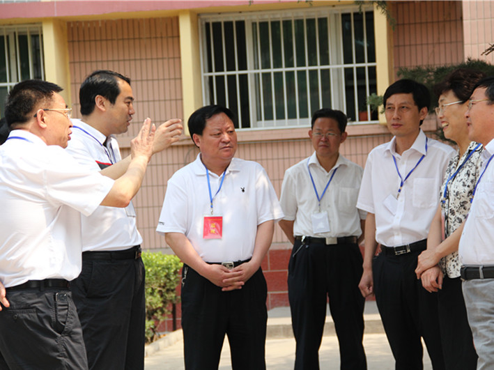 2010年邹城市中考成绩几号出来?-请问2006年