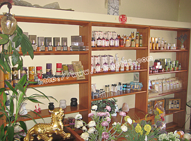 乌兰浩特汇美舍日用化妆品店