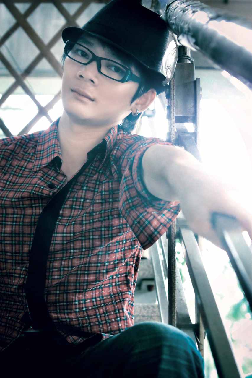 六哲论坛图片_湛江论坛