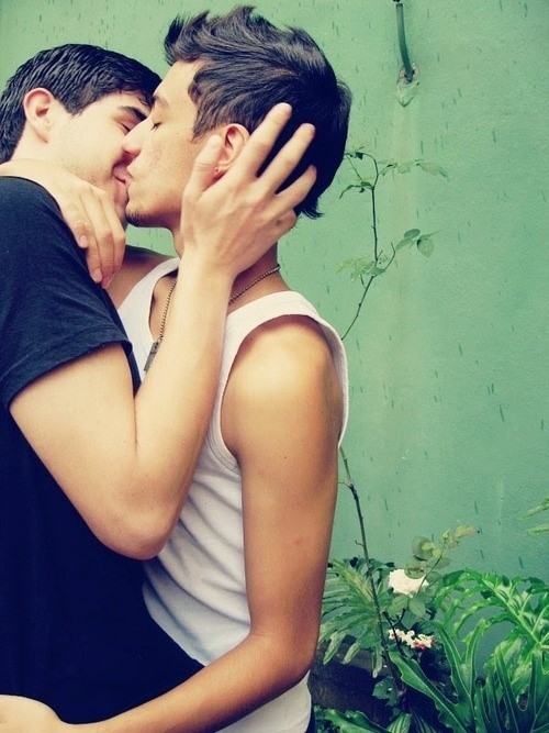 男同志论坛图片_柳河论坛