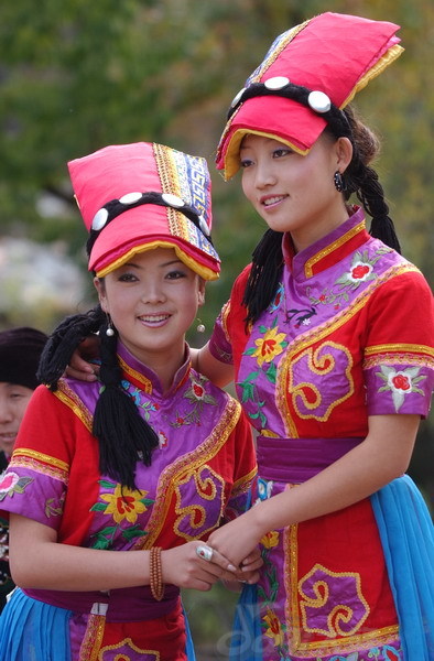 <em>宕昌</em>羌族<em>美女</em>论坛图片