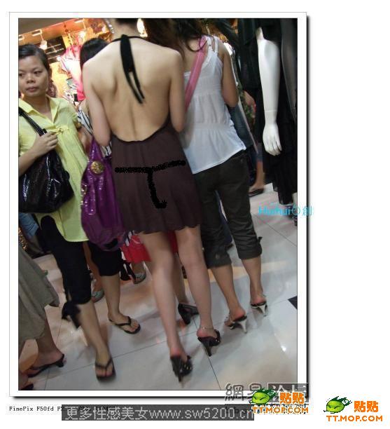 街拍的丁字裤美女看看怎么样