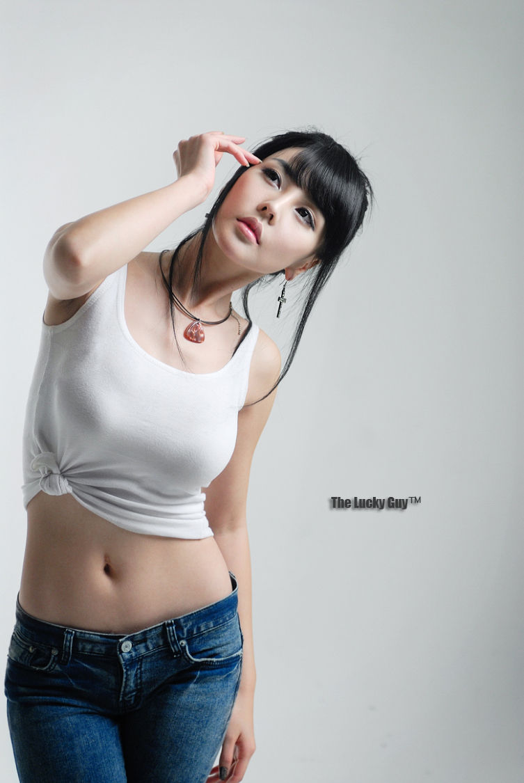 <em>街拍</em>美臀论坛图片_张掖论坛