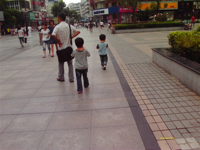 <em>我爱我的家,儿子女儿</em>亲爱<em>的他</em>_宝宝乐园_来凤