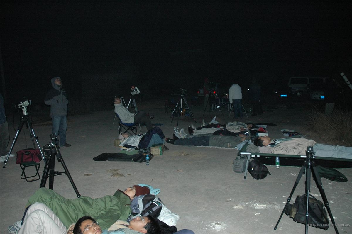 <em>双子座流星雨</em>世界实拍<em>照片</em>集锦_行行色色_乐