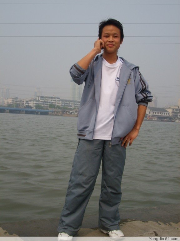 [原创]帅哥洒<em>照片</em>了_<em>会员相册</em>_来凤论坛_来凤