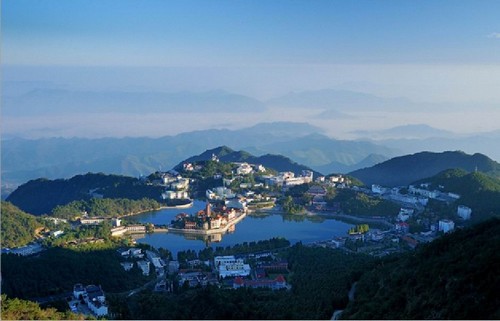 纯美咸宁温泉之都