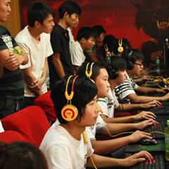8月29日新密在线杯一网情深cf比赛现场