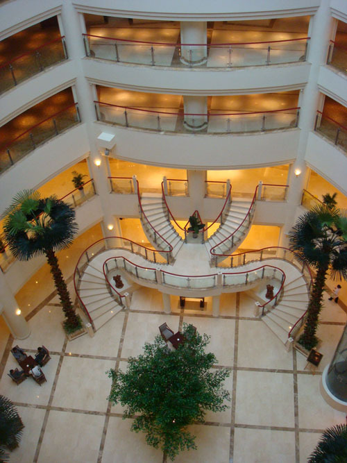 重庆华地王朝华美达广场酒店开业,大足五星级