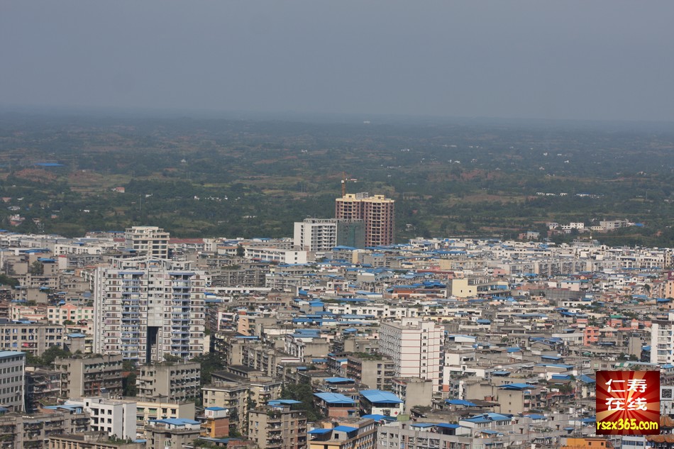 海量高清大图:从高处实拍仁寿县城全景,悉数全城标志建筑