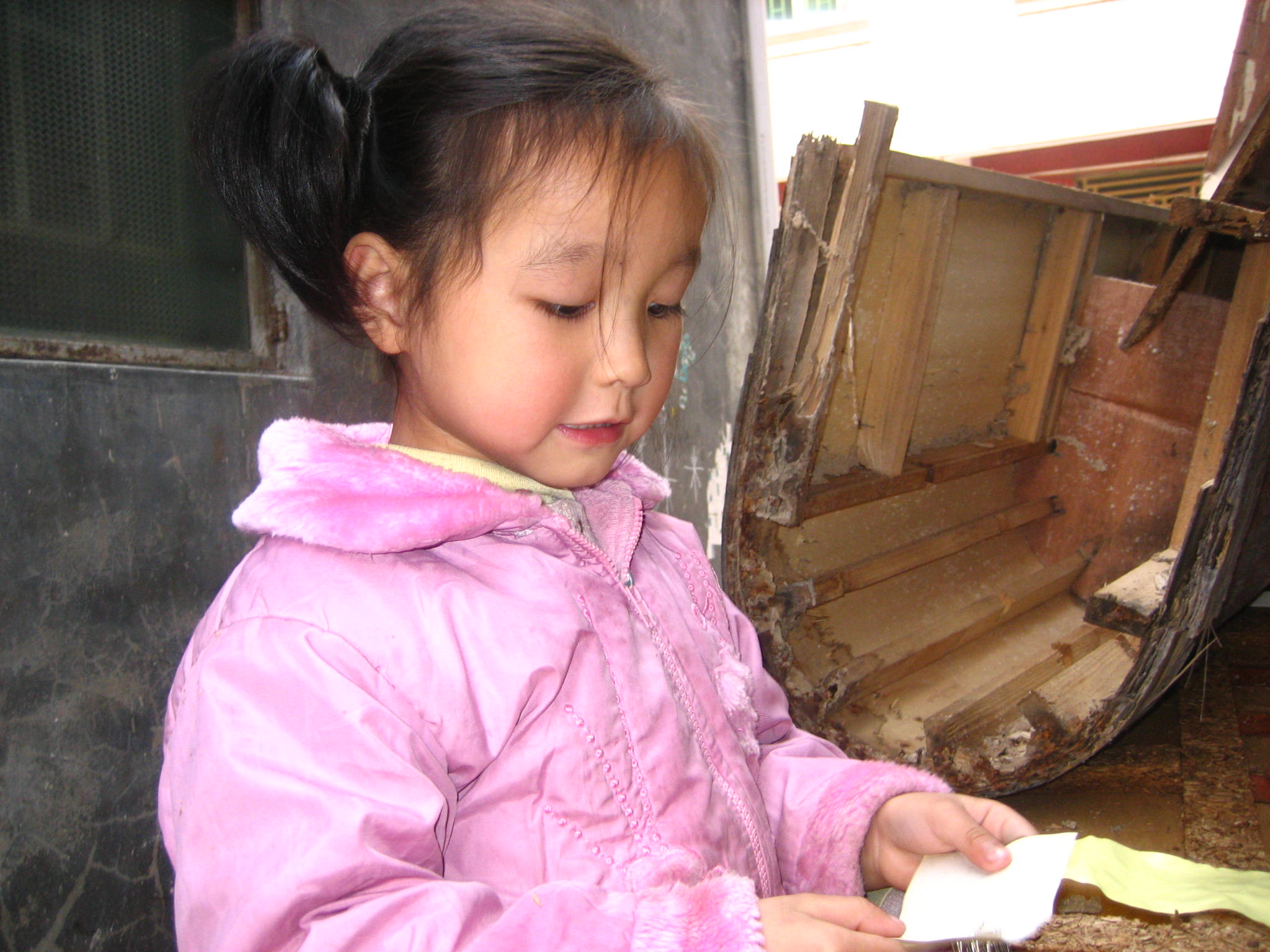 听说三穗广场出现<em>强奸</em>杀害一个<em>9岁</em>的<em>小女孩</em>_