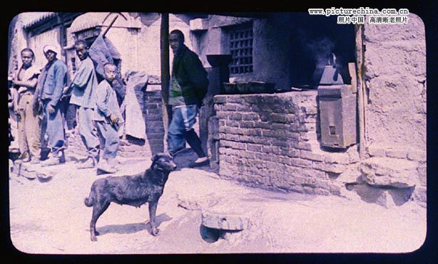 展现古代<em>贫富差距</em>的老<em>照片</em> 贫民百姓的血泪史