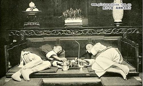 展现古代<em>贫富差距</em>的老<em>照片</em> 贫民百姓的血泪史