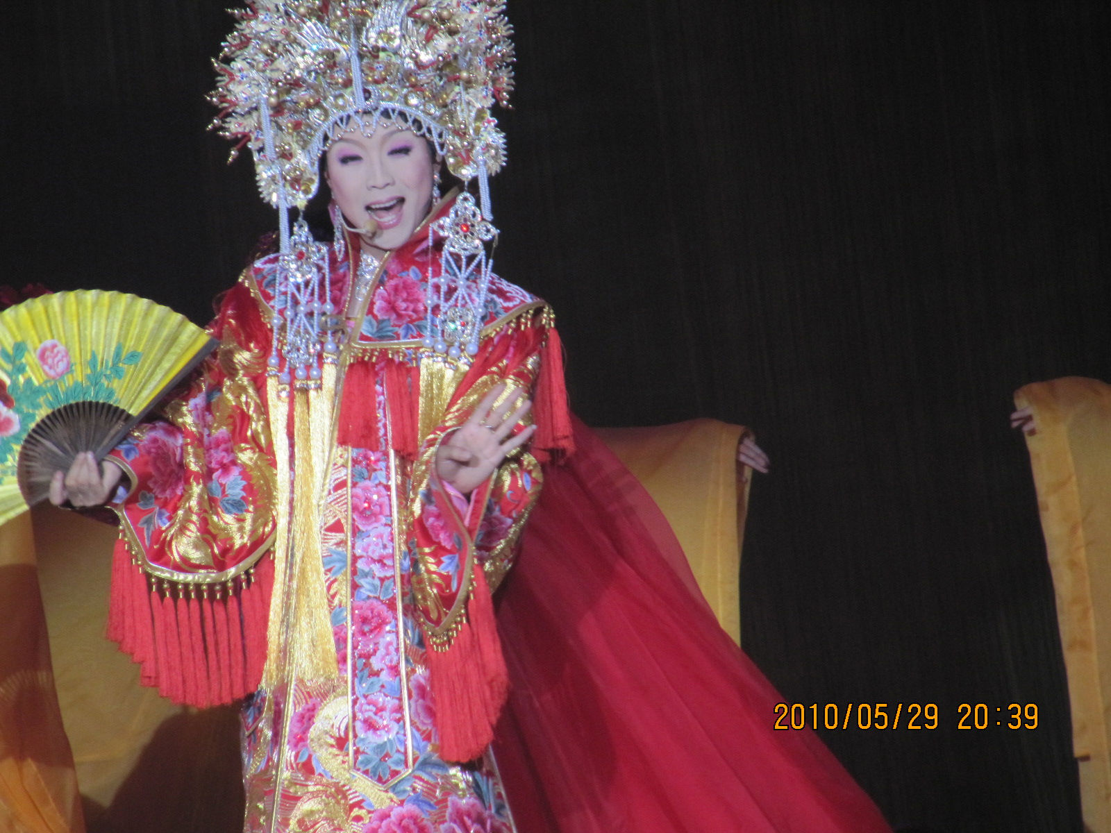 李玉刚新贵妃醉酒图片