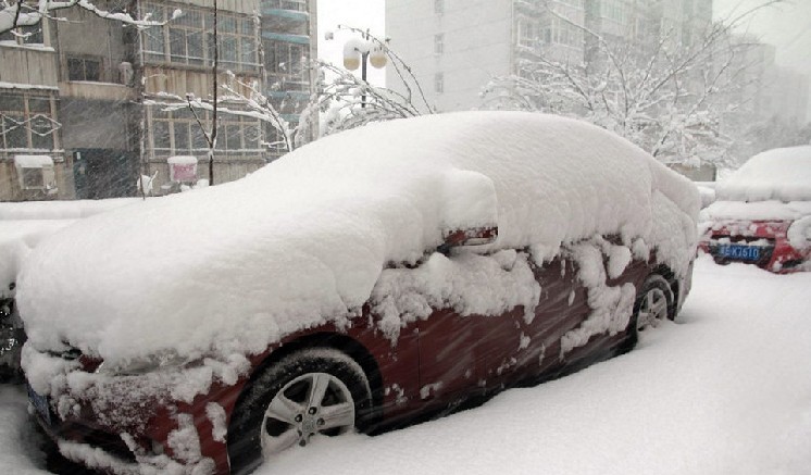 主题: 北方下大雪了,邢台积雪超过40厘米 !