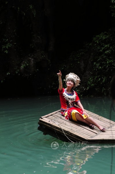 <em>彭水</em>有<em>美女</em>哟!来围观,用四个字形容此女 _街拍