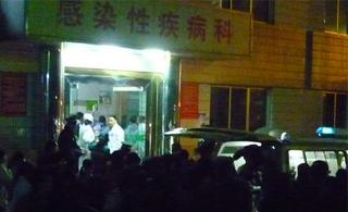 三台食物中毒事件:中午出事下午被令停业但当晚还继续营业