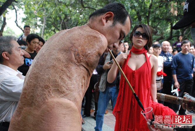 【<em>酥胸</em>枕头<em>美少女</em>第三雷】<em>酥胸</em>上的力挺拒买房