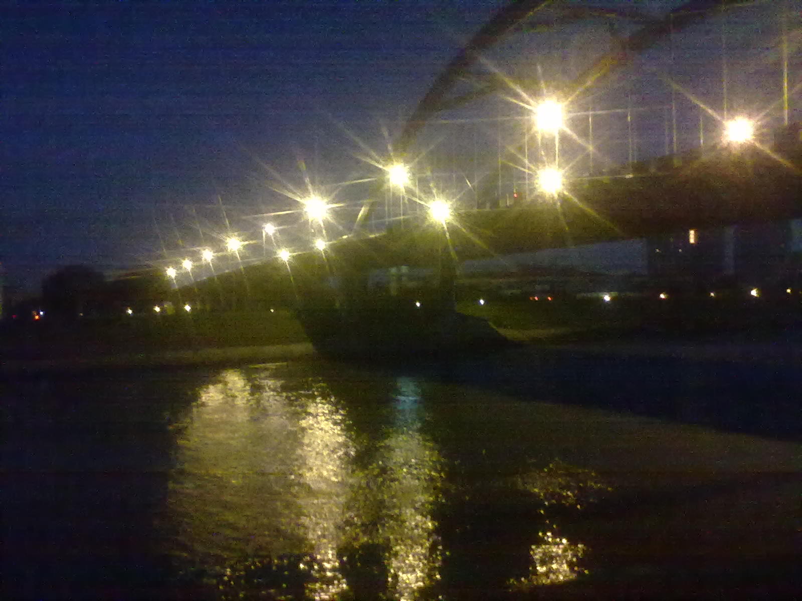 晚上散步 随拍 江边夜景