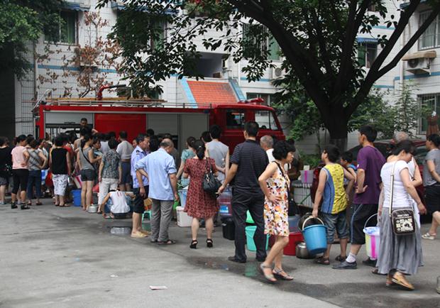 绵阳涪江水污染事件 绵阳分院处理水污染 _飞