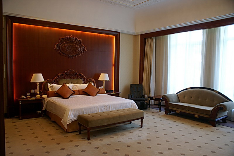 201191018243946.jpg