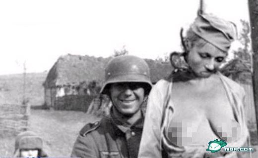 灭绝人性!二战德军<em>欺凌</em>苏联女兵照片_国际热点