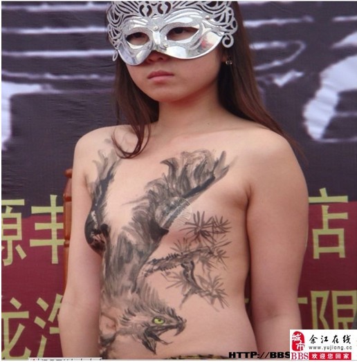 还是裸模啊?(图)