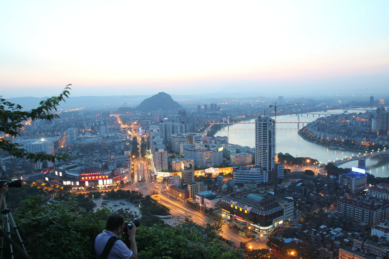 柳州市柳城县城全景图片