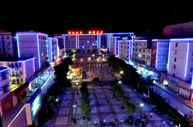 东兰夜景