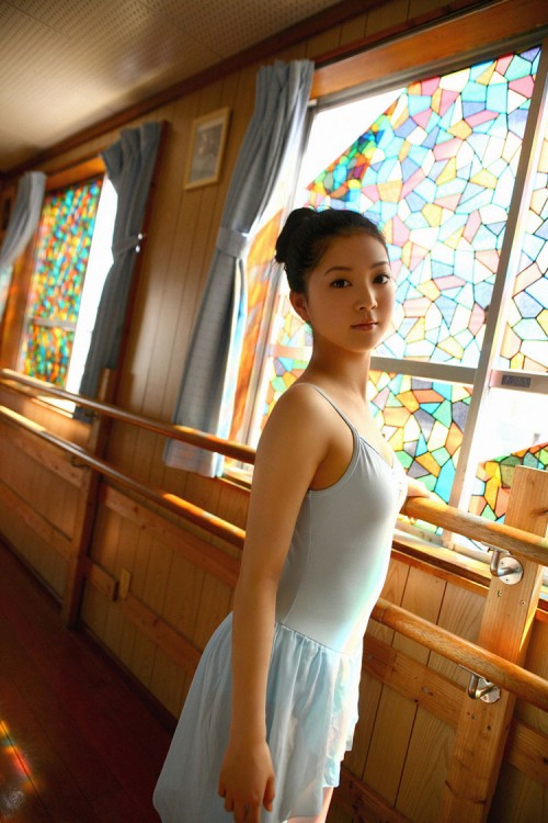 <em>舞蹈</em>学校的<em>漂亮女生</em>清晰图片_东兴博客_东兴