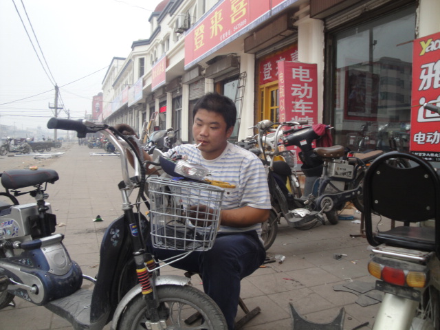 唐村雅迪车行3g数码电池指定经销