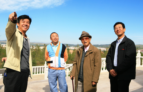 山西省原省委书记<em>李立功</em>深入右玉调研,右玉热