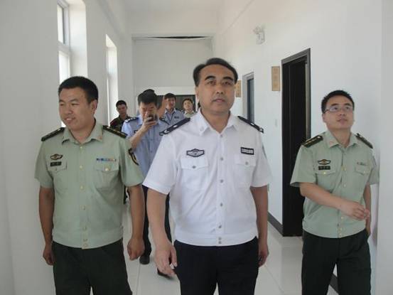 我局党组成员看望慰问武警消防官兵,新民热点