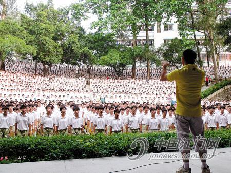 教育事业牵动人心,除了开学引人关注,开学前夕,鹤山市有关部门首页