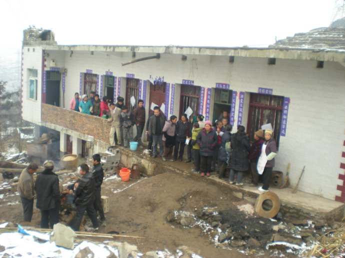 发生在镇雄塘房的惨案,4个孩子死亡为哪般?,镇