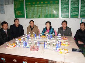 王琼珠到光村镇新隆村泊潮村调研