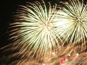 �Ӽ��в��������ٰ�2012��Ԫ�����������