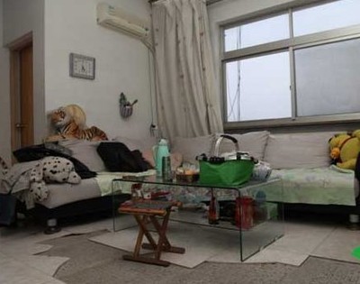 宁城在线--山东<em>14岁</em>初一少女因不愿剪短<em>头发</em>跳