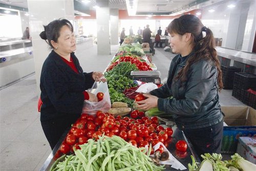 2000年人均工资_2018年宜昌市人均工资(3)