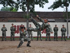 菏泽武警:多措并举强化士官“四会”能力