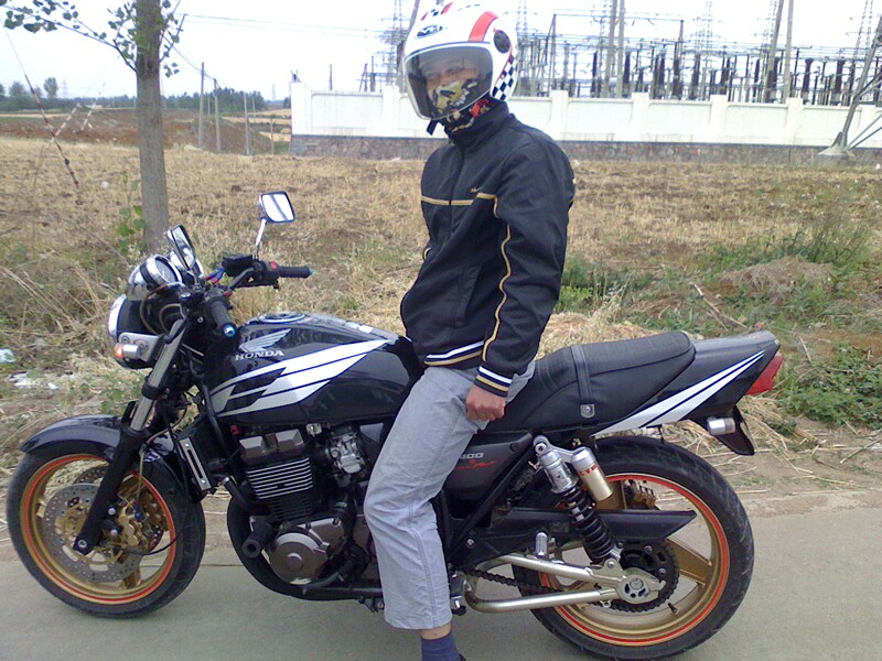 阳光机车的<em>帅哥</em>和<em>靓妹</em>论坛<em>图片</em>_内乡论坛