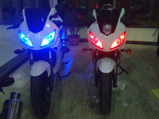 yamaha 摩托赛车 雅马哈跑车 雅马哈进口摩托车 供应雅高清图片