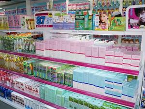 阿拉善盟七色花全球女孩时尚用品店_婚嫁街_阿