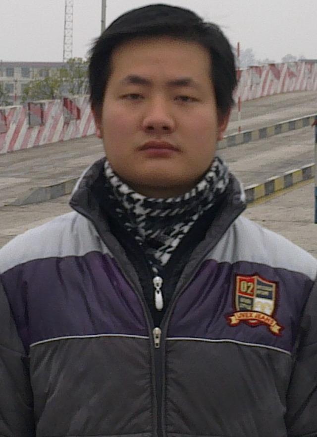 成熟稳重男人照片图片 成熟稳重男人照片,男人头像成熟稳重高清图片
