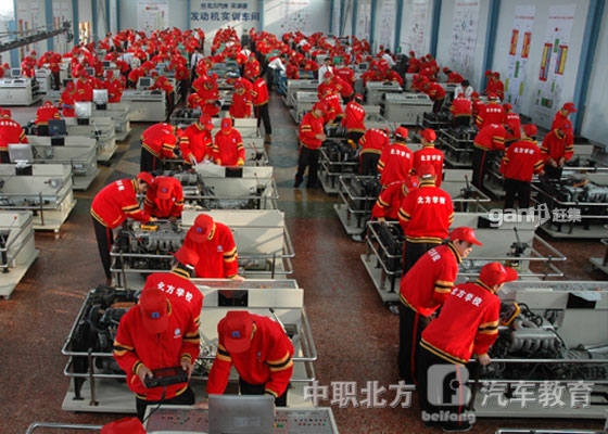 哪里可以学修无人机维修 20120501141026080.jpg