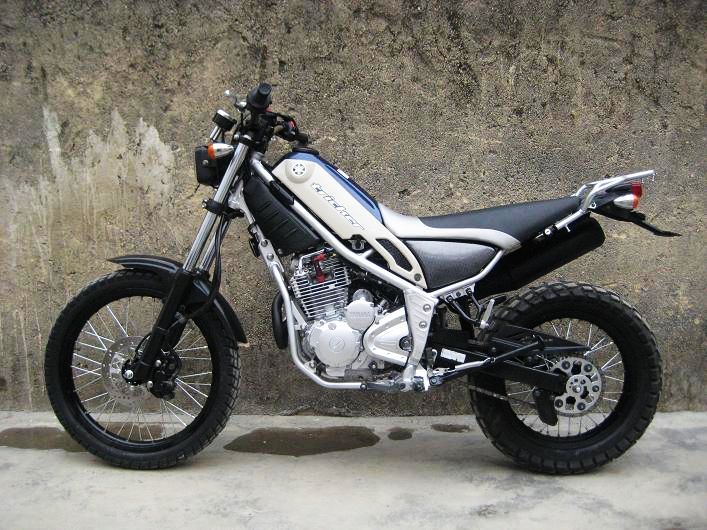 二手摩托车交易网04年雅马哈魔术师250_长兴在线