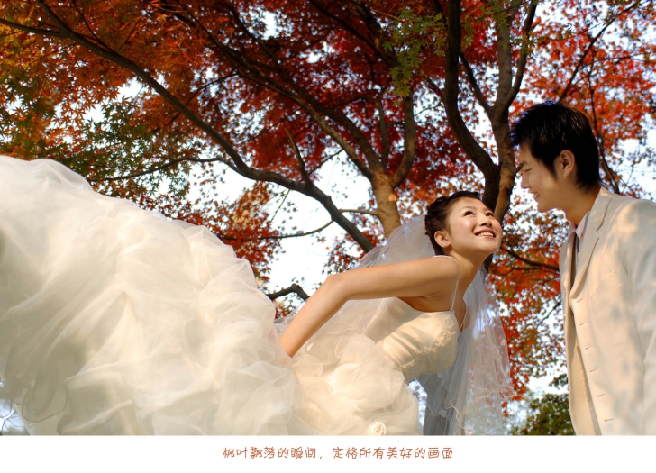 富顺<em>罗曼罗兰婚纱</em>摄影黄页画册_富顺黄页